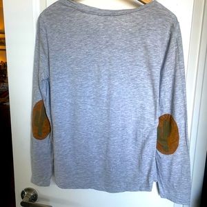 Ariat long sleeved tee with elbow patches